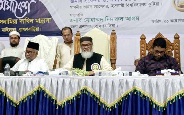 প্রধান উপদেষ্টাকে ভারতে অসুর রূপে উপস্থাপন নিন্দনীয়: ধর্ম উপদেষ্টা